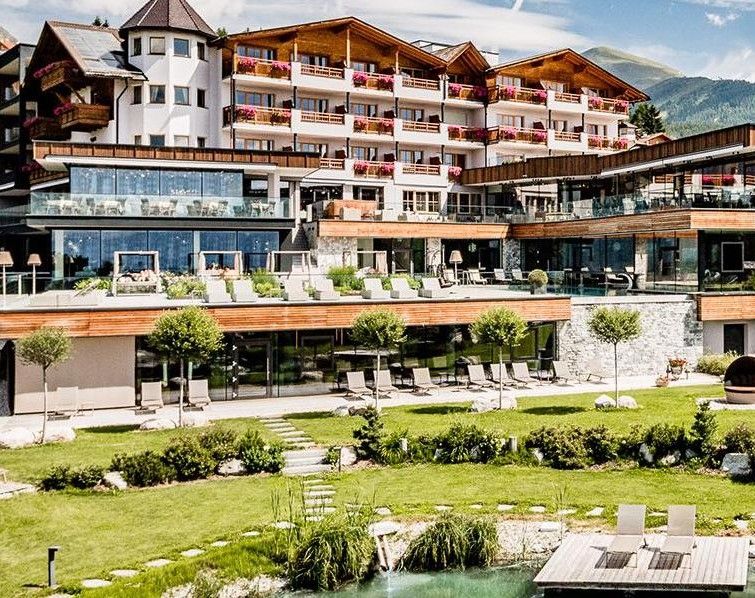 Hotel Sonnenberg ****s - Image 1