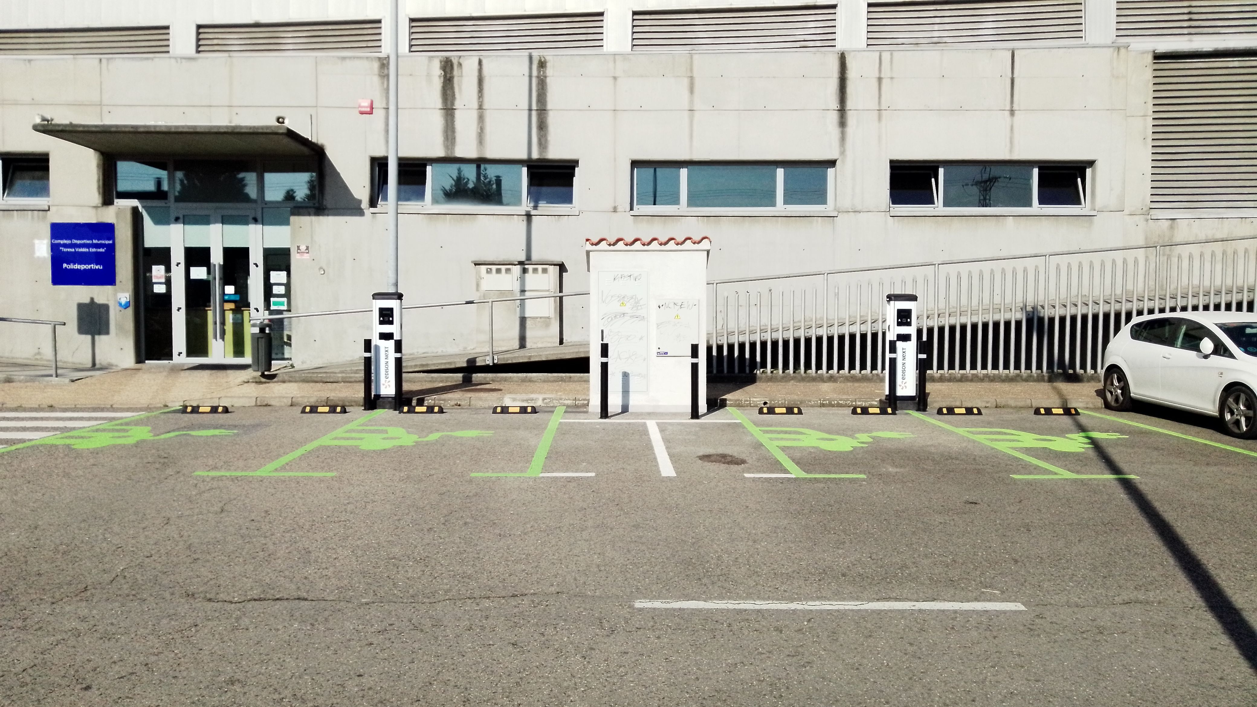 Ayunt. Siero. Lugones. Parking Polideportivo Municipal - Image 1