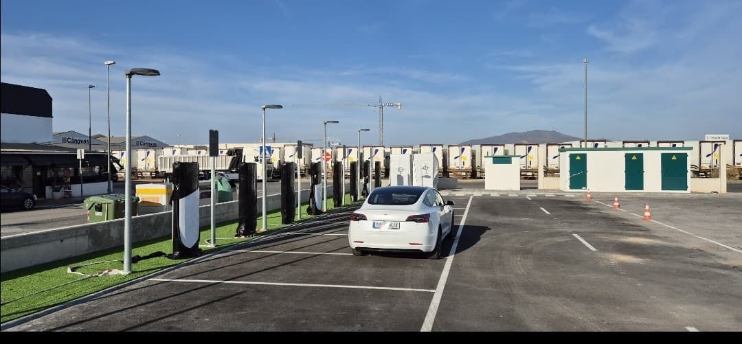 Tesla Supercharger Totana - Image 1