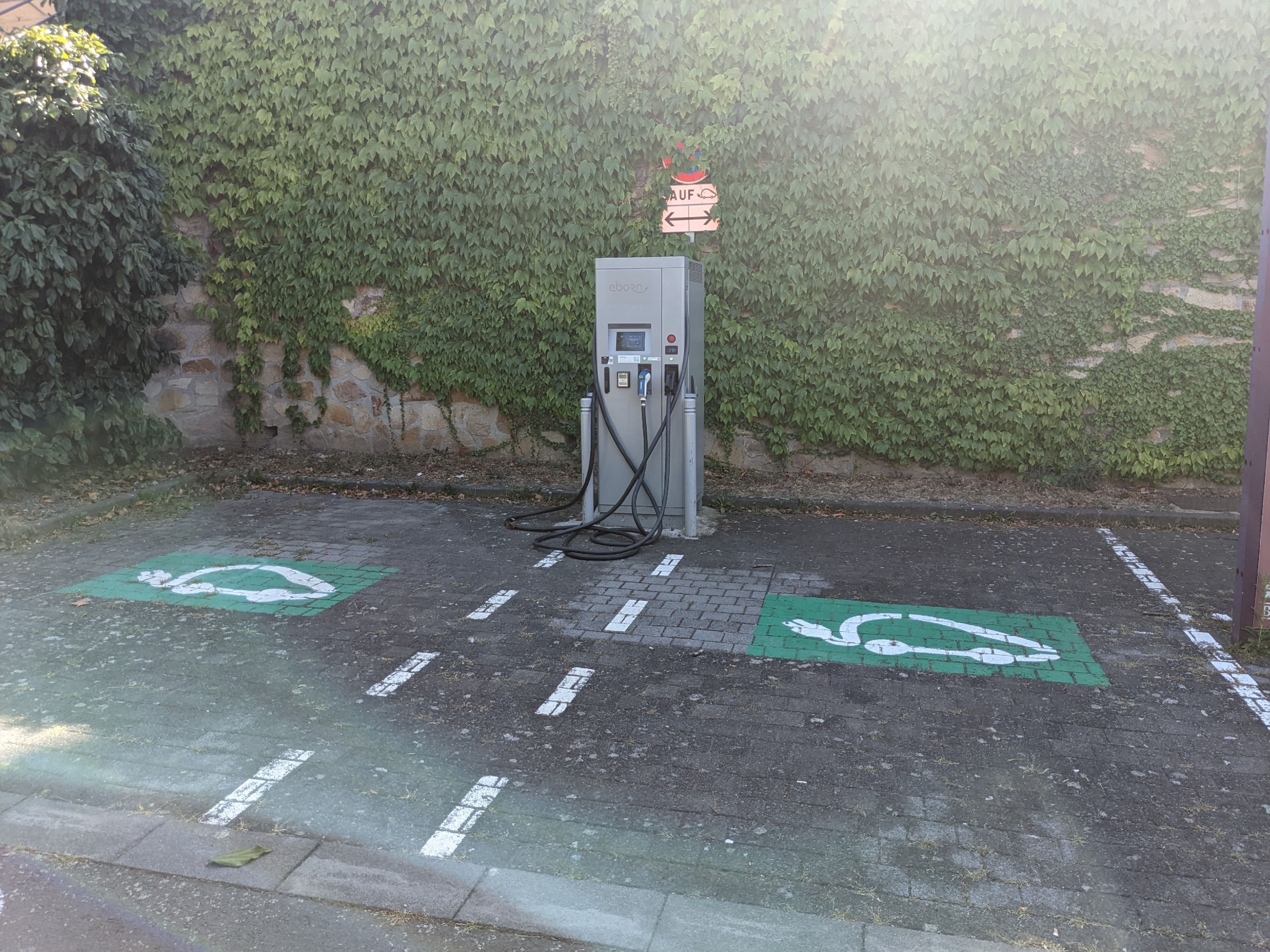 Brioude, Parking du centre historique - Image 1