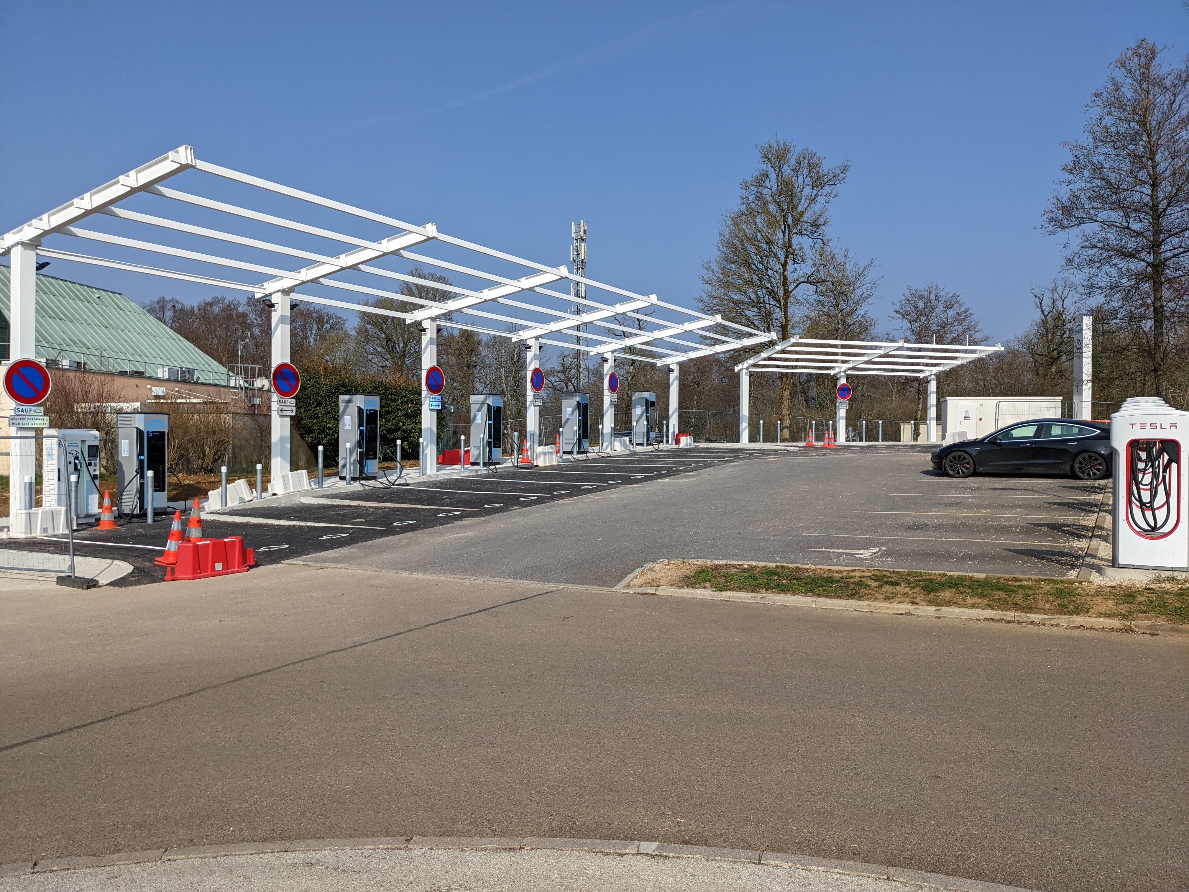 Engie-Vianeo - A5 - Aire de Châteauvillain Orges - Image 1