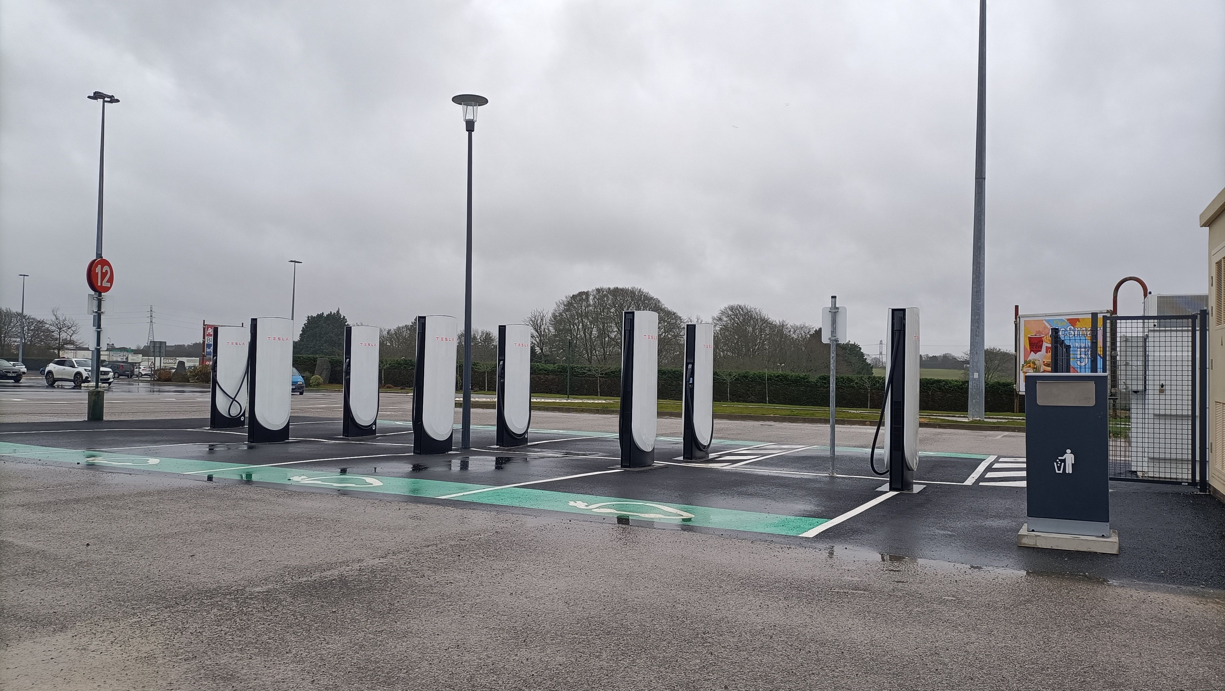 Tesla Supercharger Cherbourg - Image 1