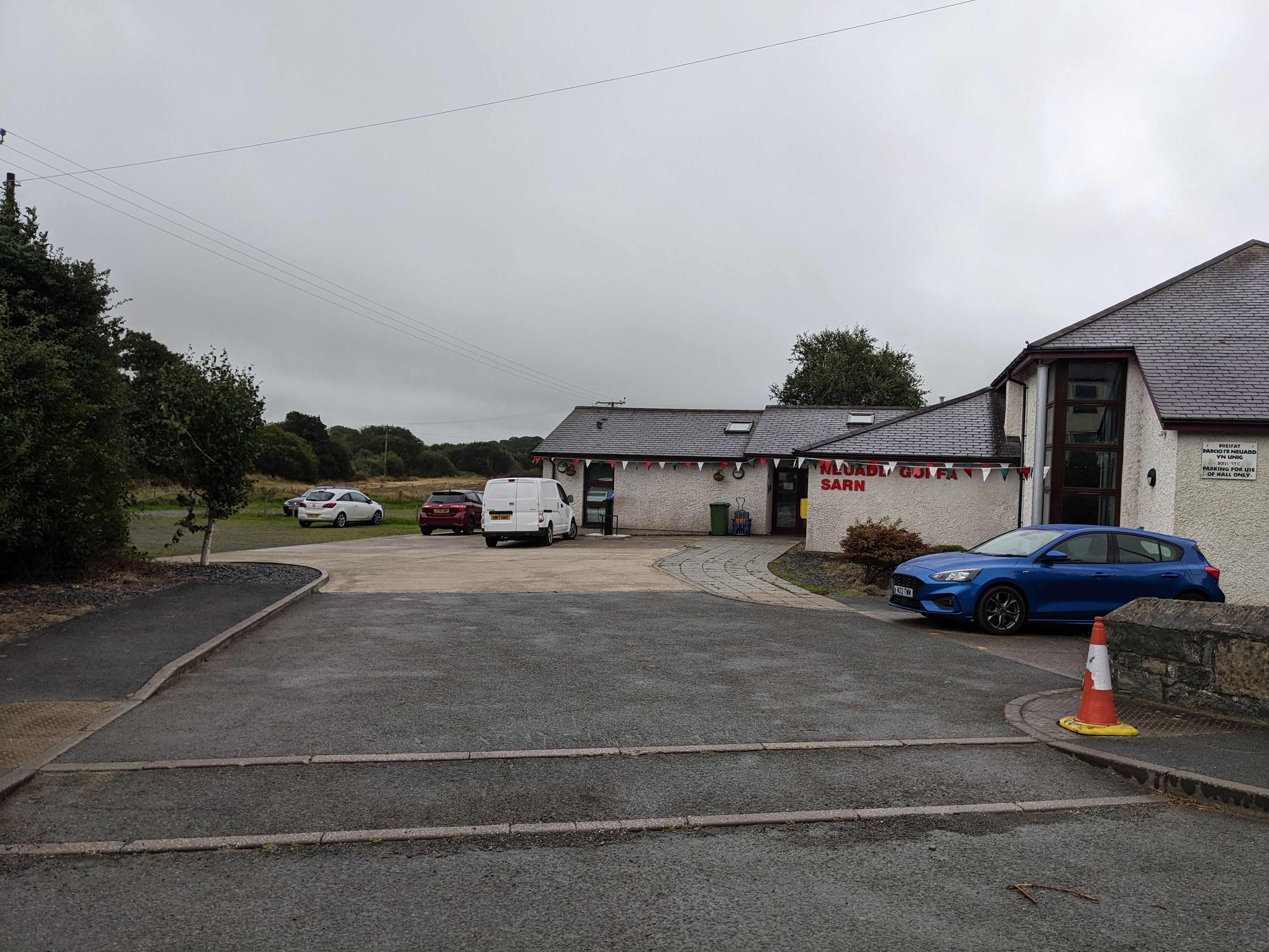 Neuadd Goffa - Image 1