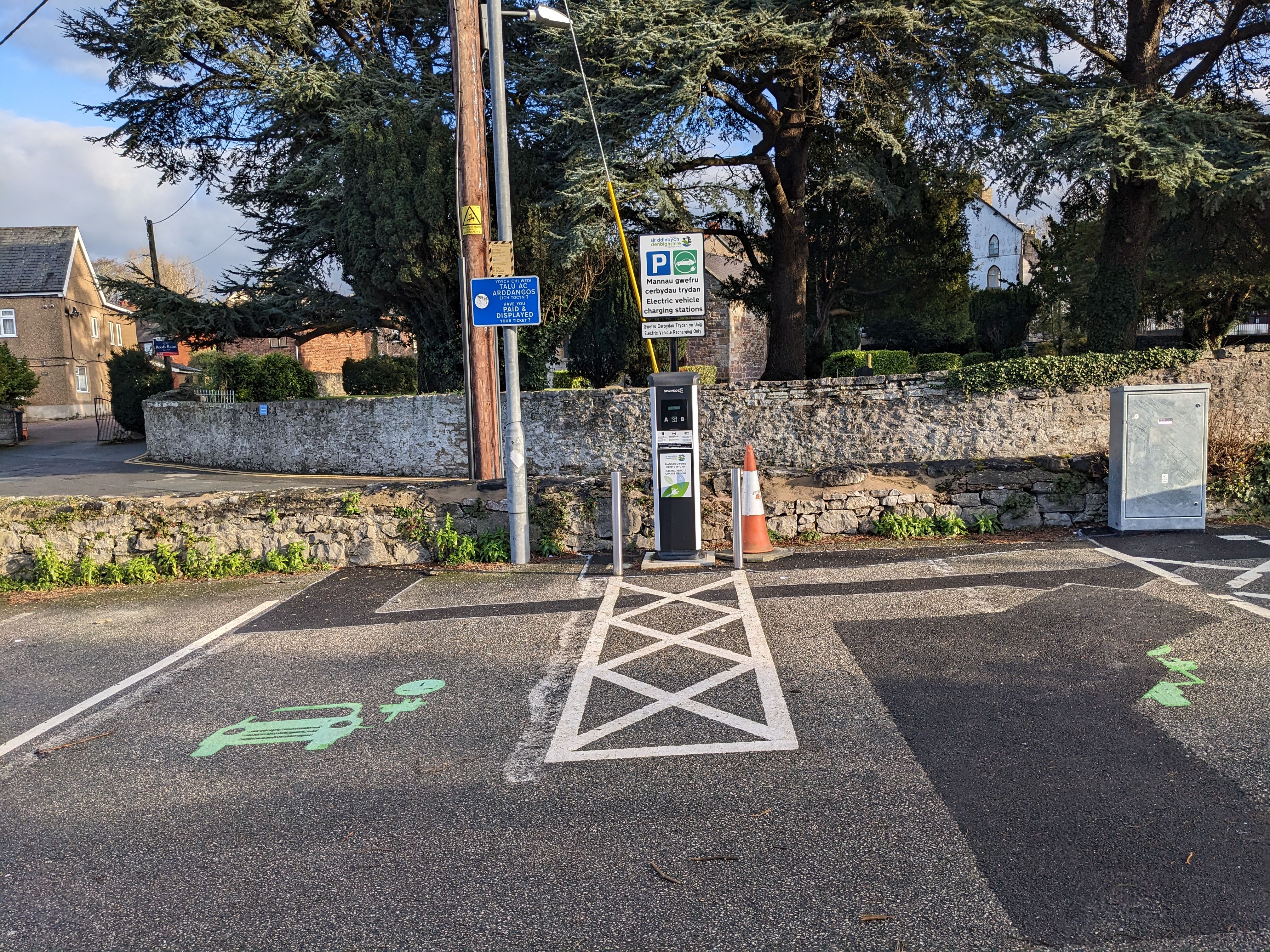 Lower Street - Image 1