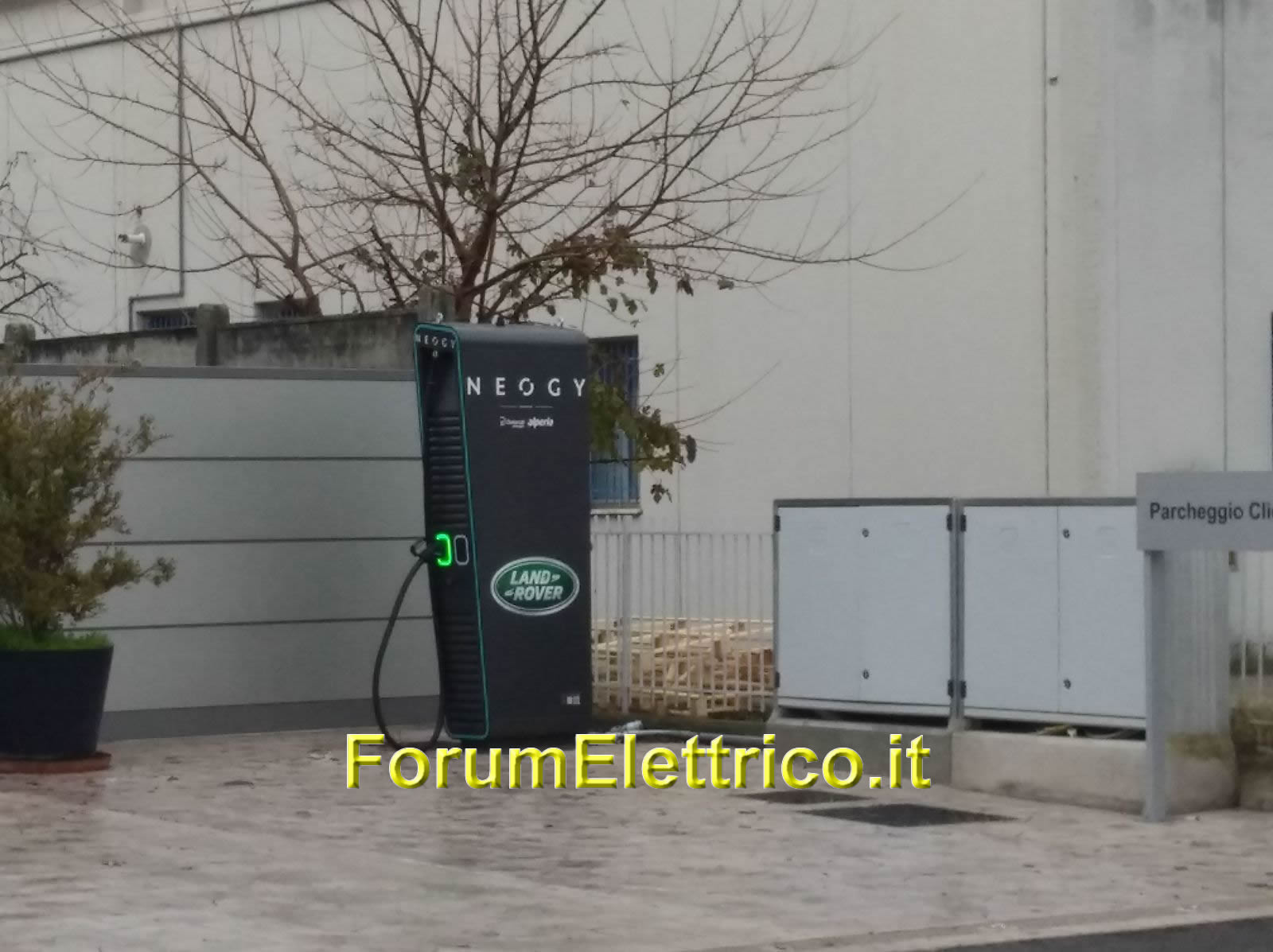 Concessionaria JLR Romagnauto Forlì - Image 1