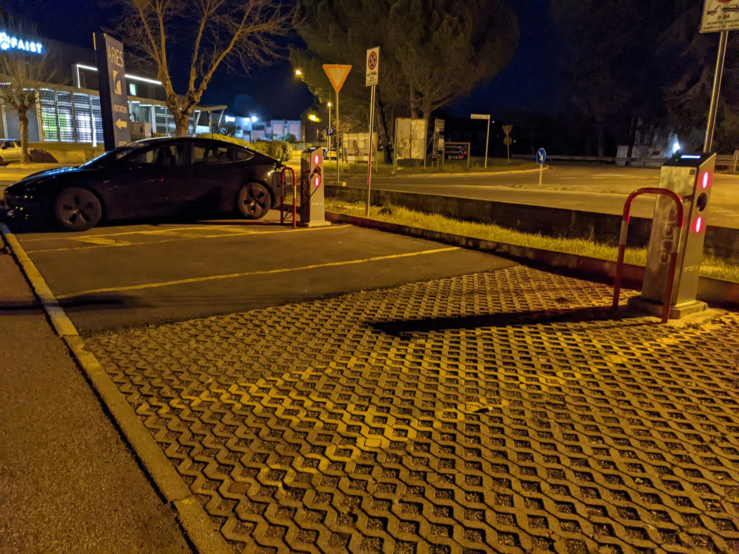 Parcheggio SEA Montone | EnelX - Image 1