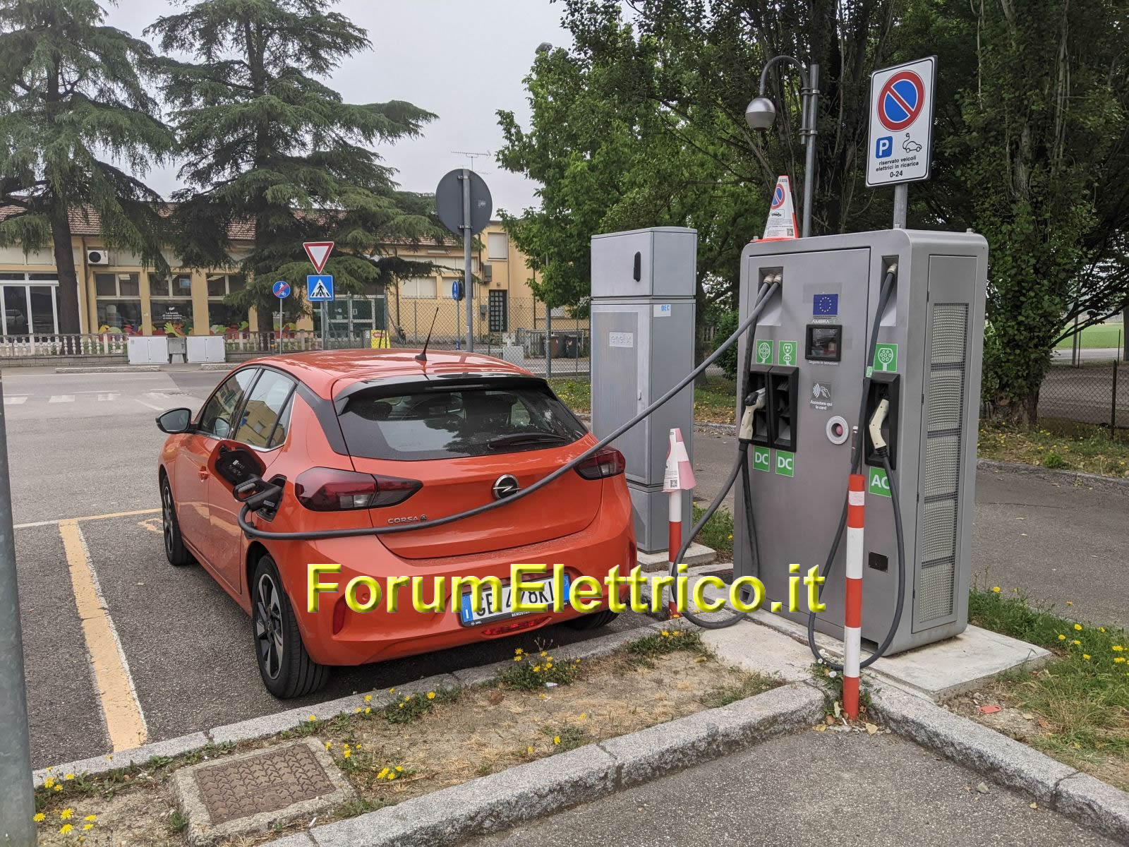 Medicina Parcheggio via Fava | EnelX Fast - Image 1