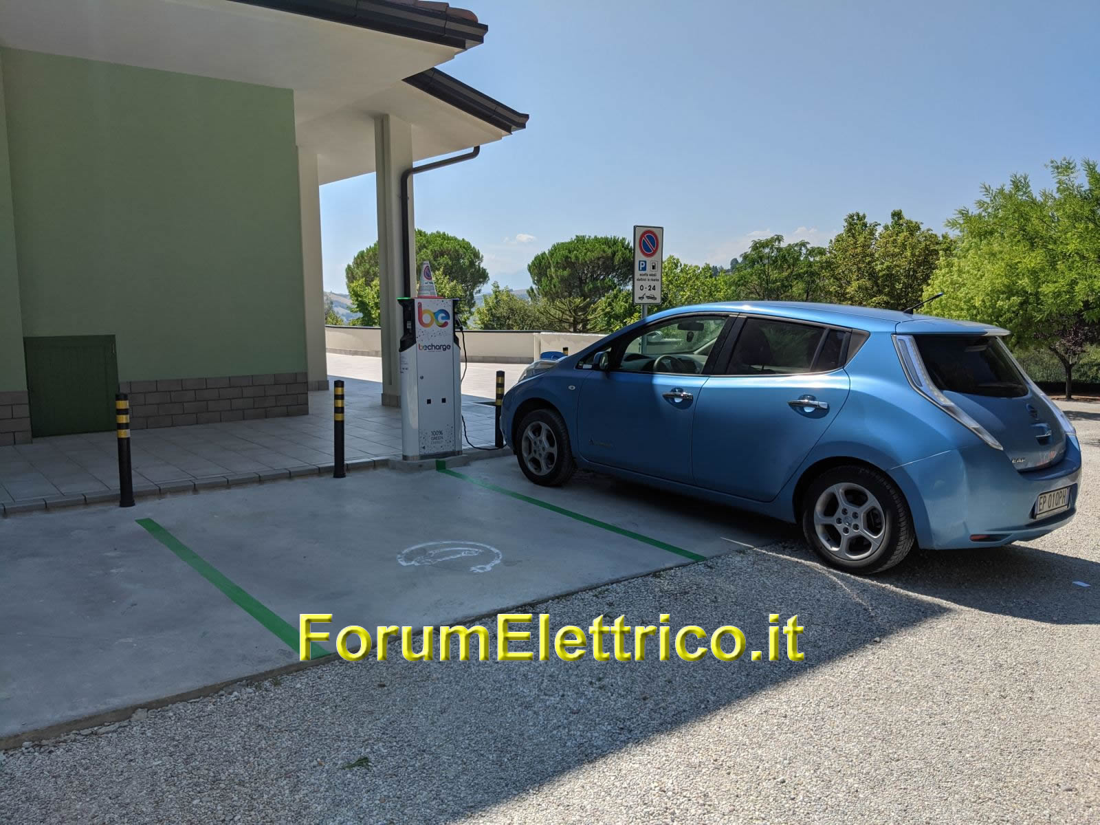 BeCharge Hotel Roma Petritoli - Image 1