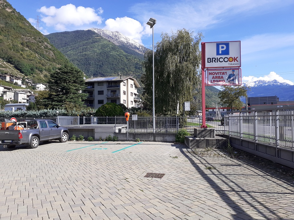 Brico OK - Villa Di Tirano - Image 1