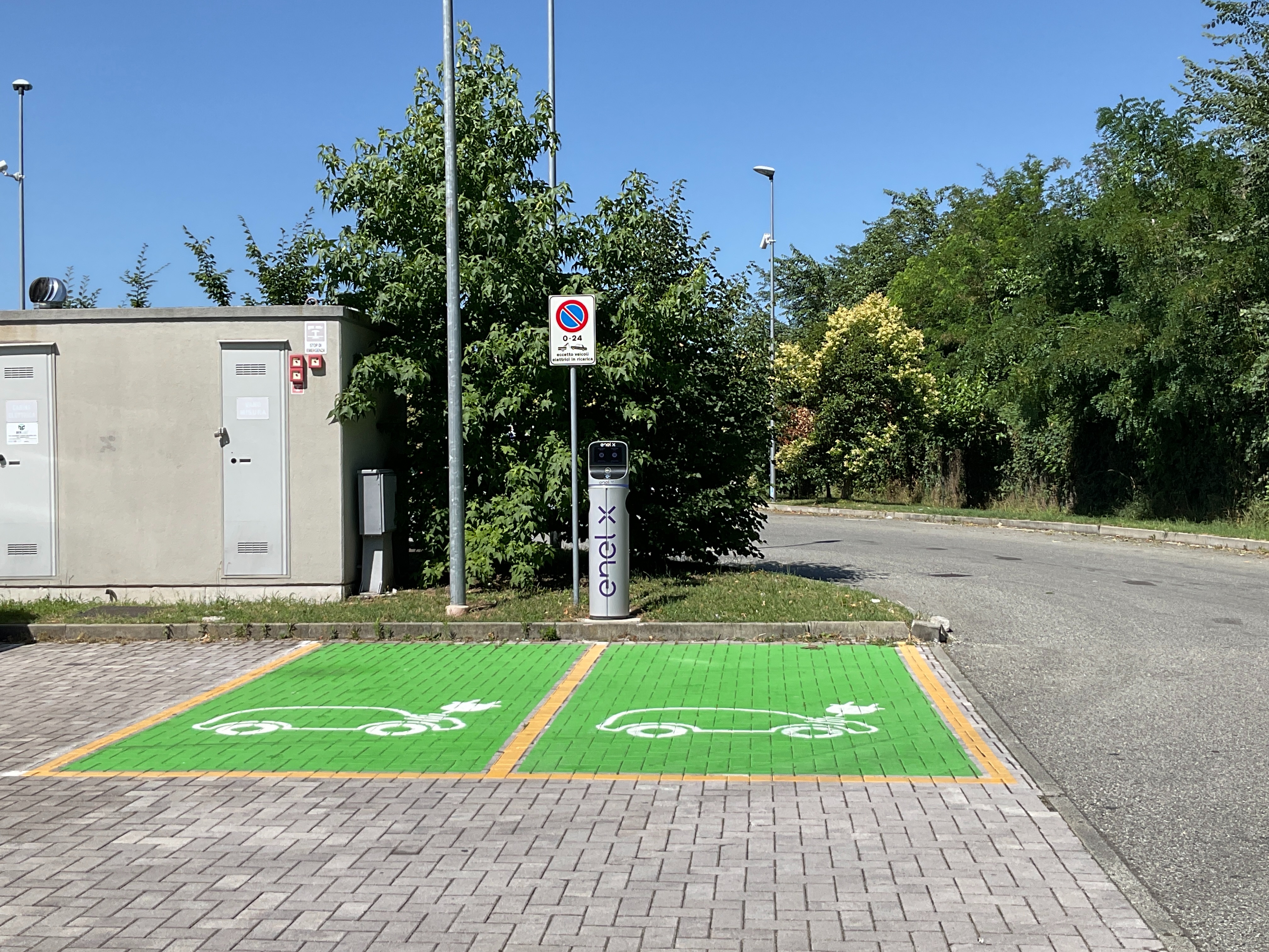 Conad  Ivrea Corso Vercelli | EnelX - Image 1