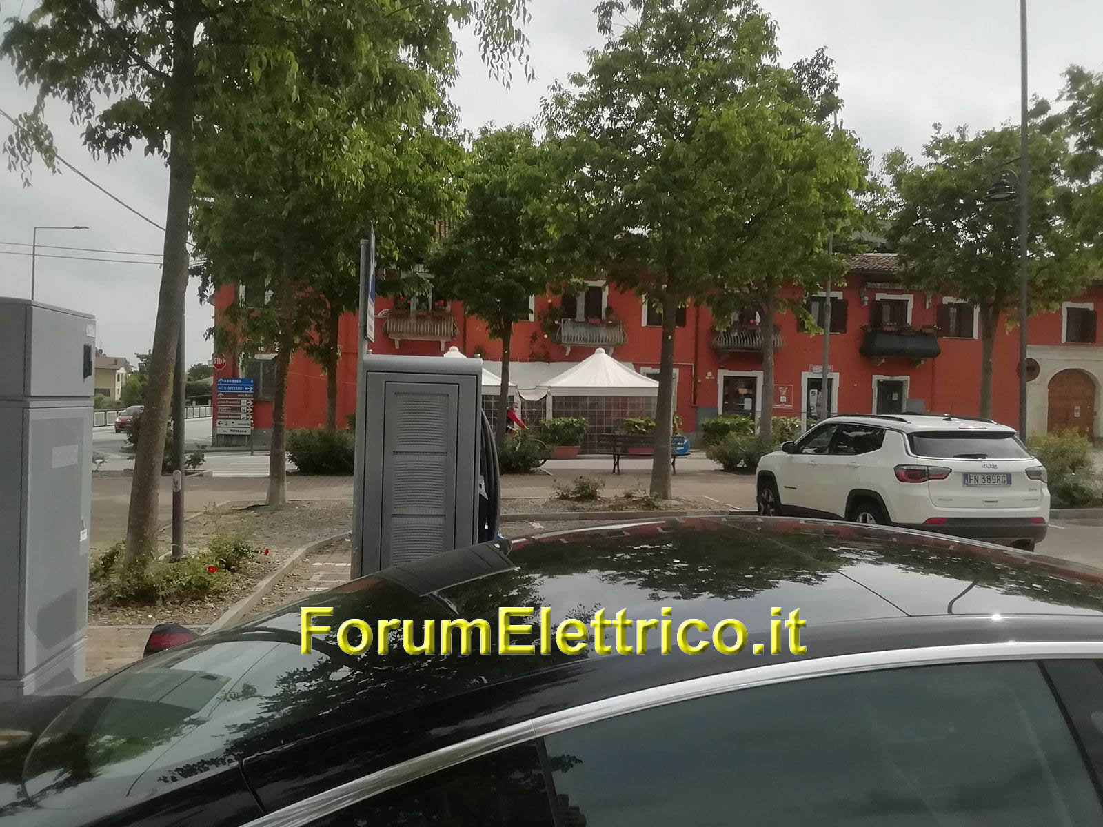 Parcheggio Piazza F.lli Mariano - Image 1