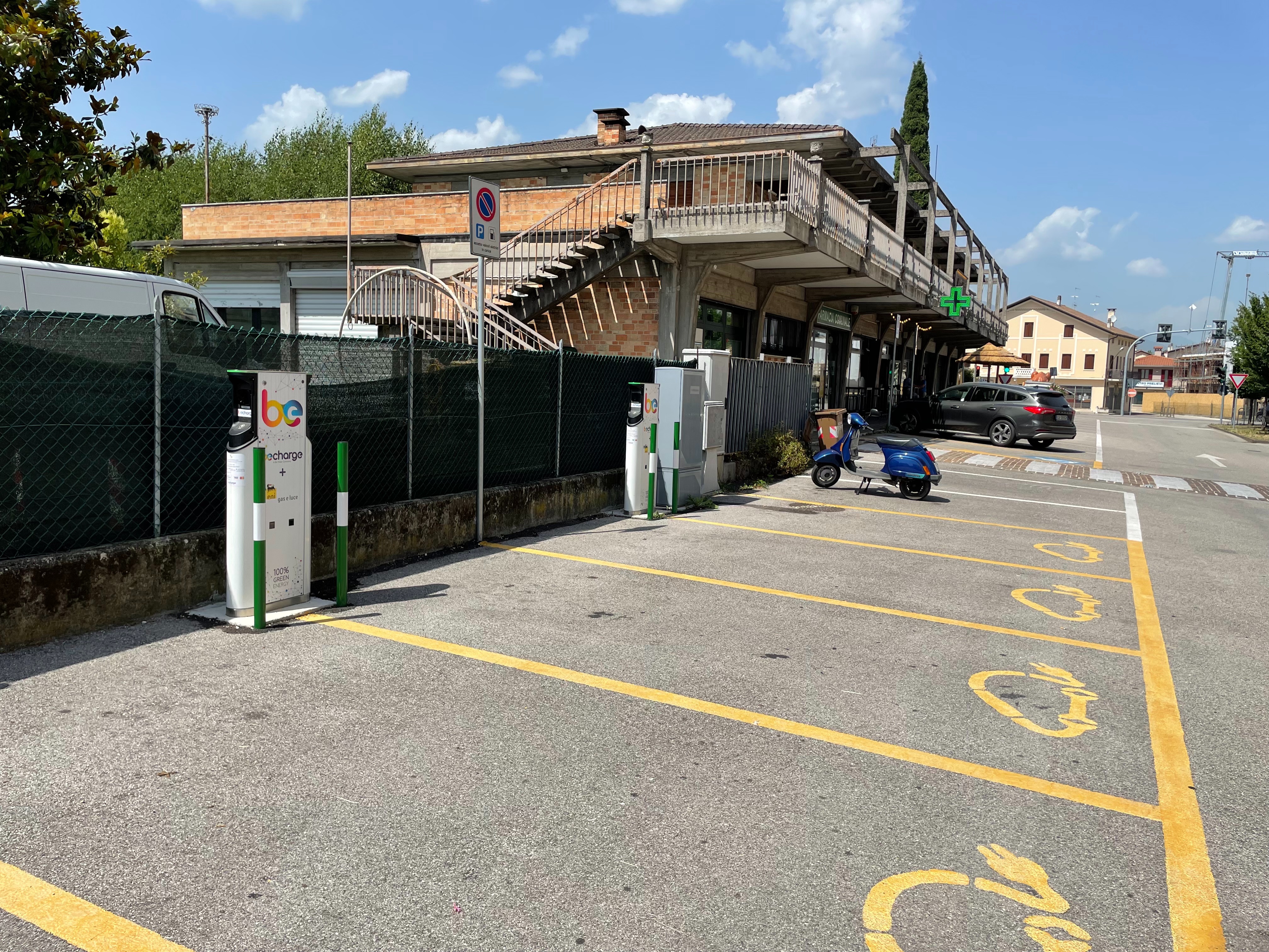 Piazza Monsignor Luigi Guadagnini - Image 1