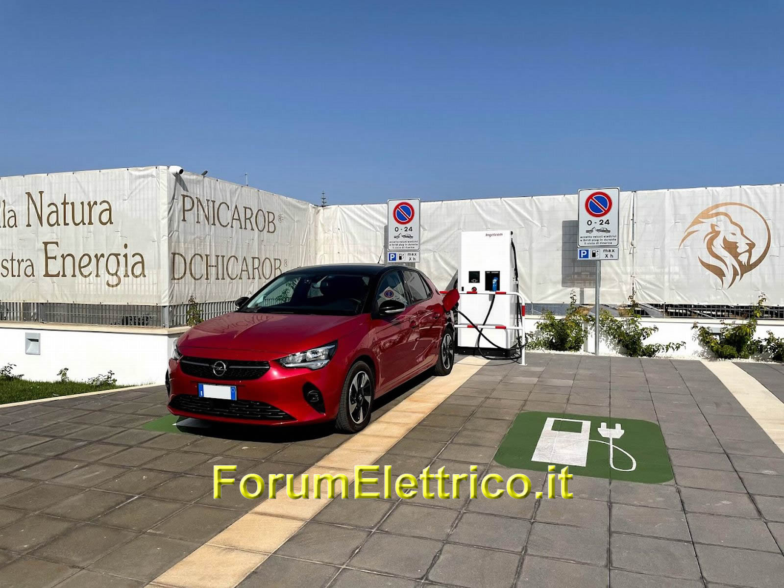 Bono & Ditta Fast Charger - Image 1
