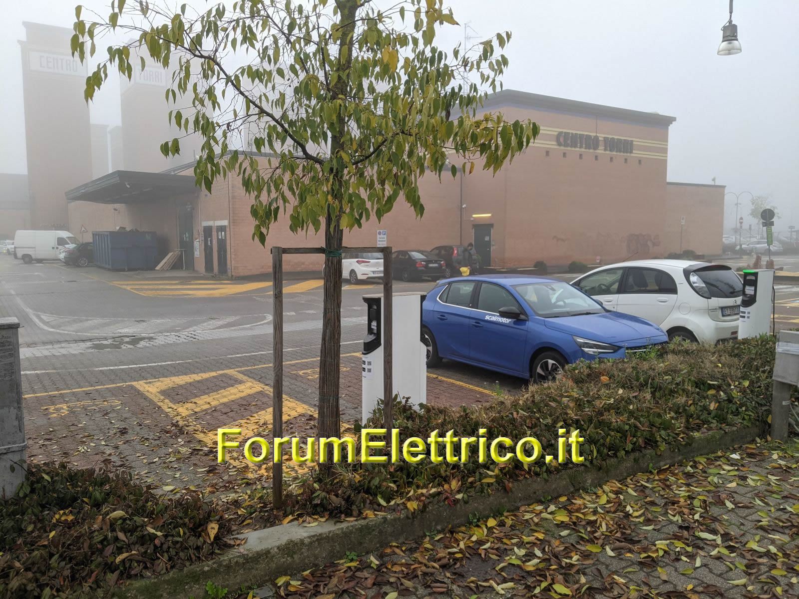 Be Charge Centro Torri - Image 1