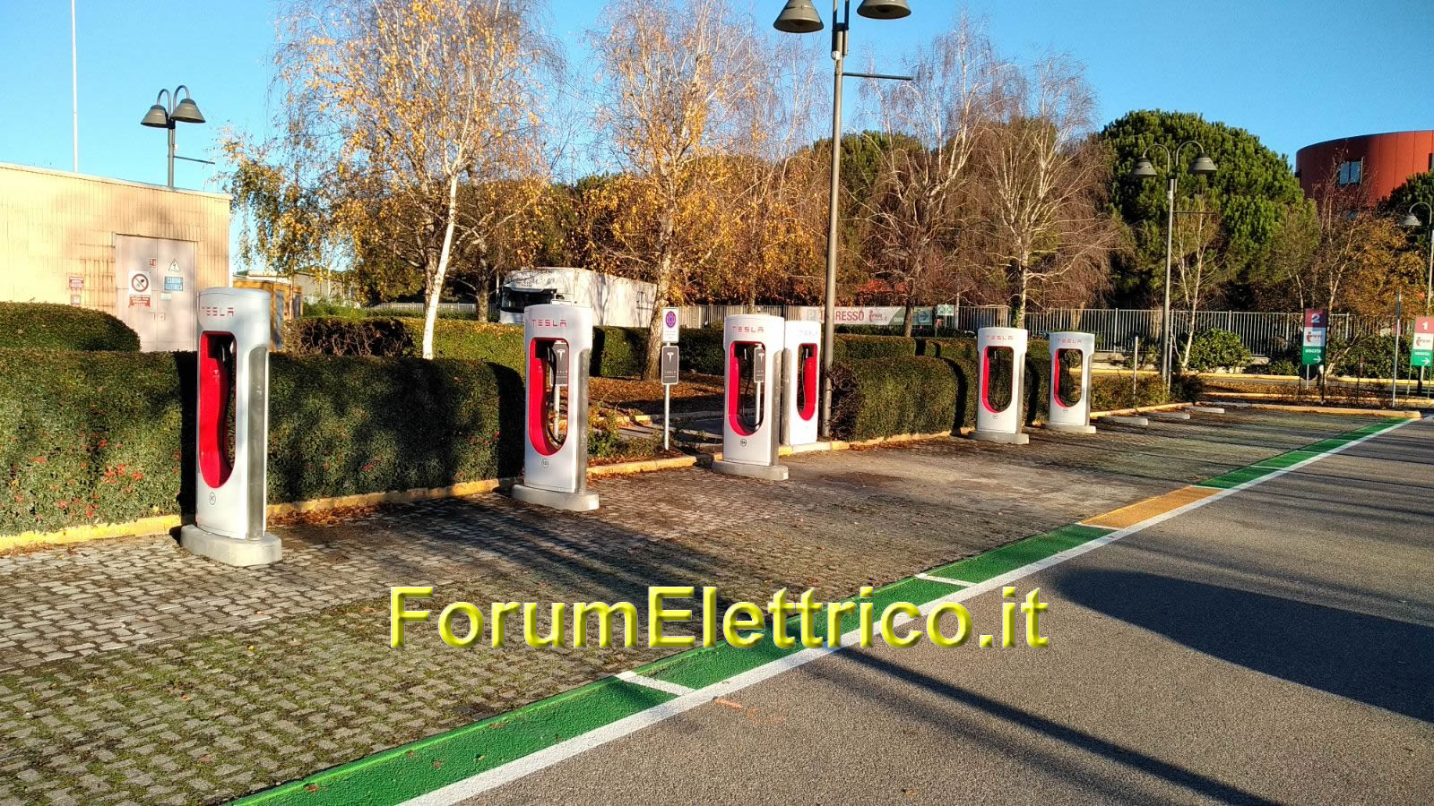 Tesla Supercharger Grandate aperto a veicoli non Tesla - Image 1