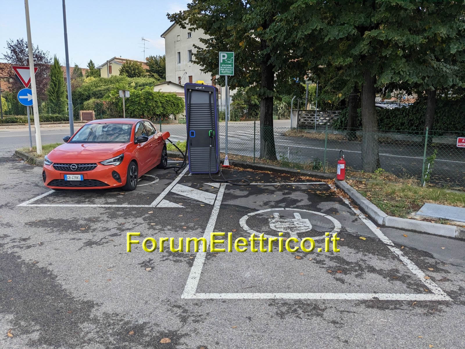 Enel X Way Q8 - Image 1