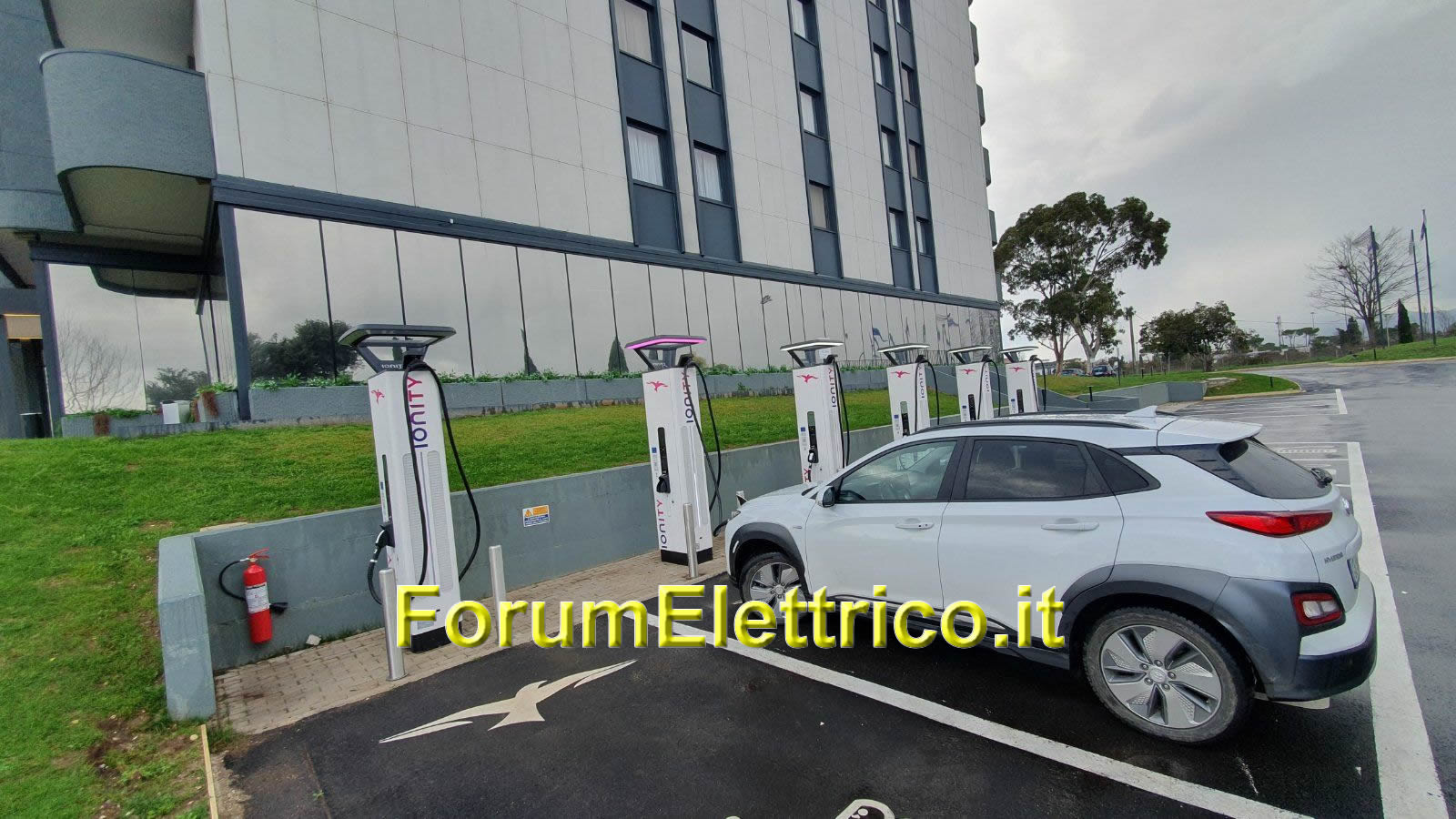 Ionity Hotel Hampton By Hilton - Image 1