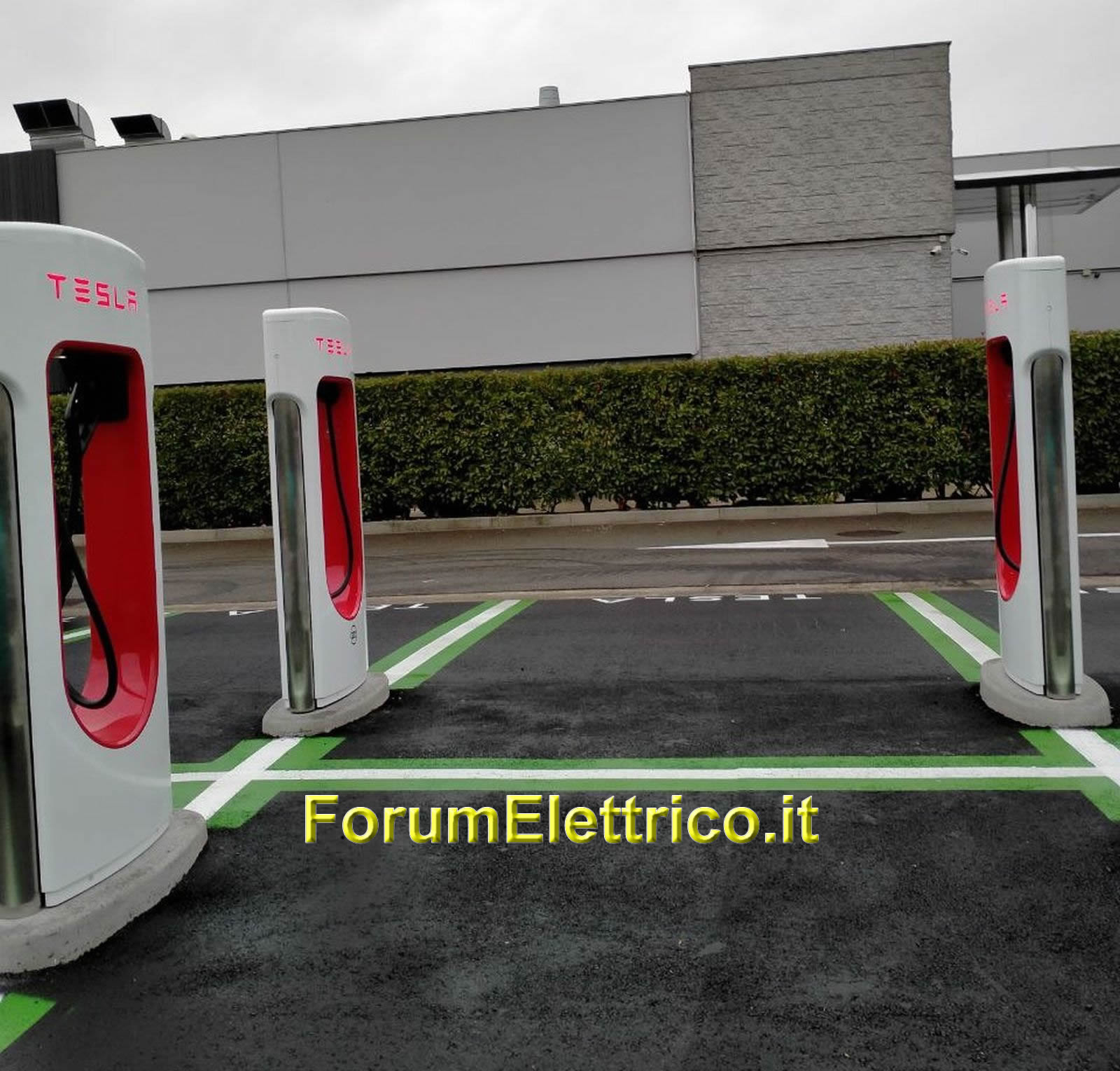 Tesla Supercharger Vicolungo aperto a veicoli non Tesla - Image 1