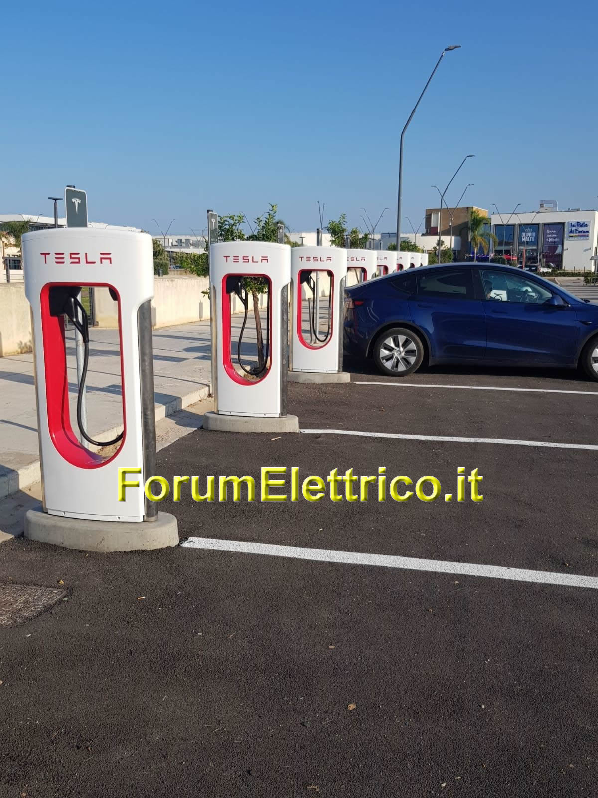 Tesla Supercharger Forum Palermo aperto a veicoli non Tesla - Image 1