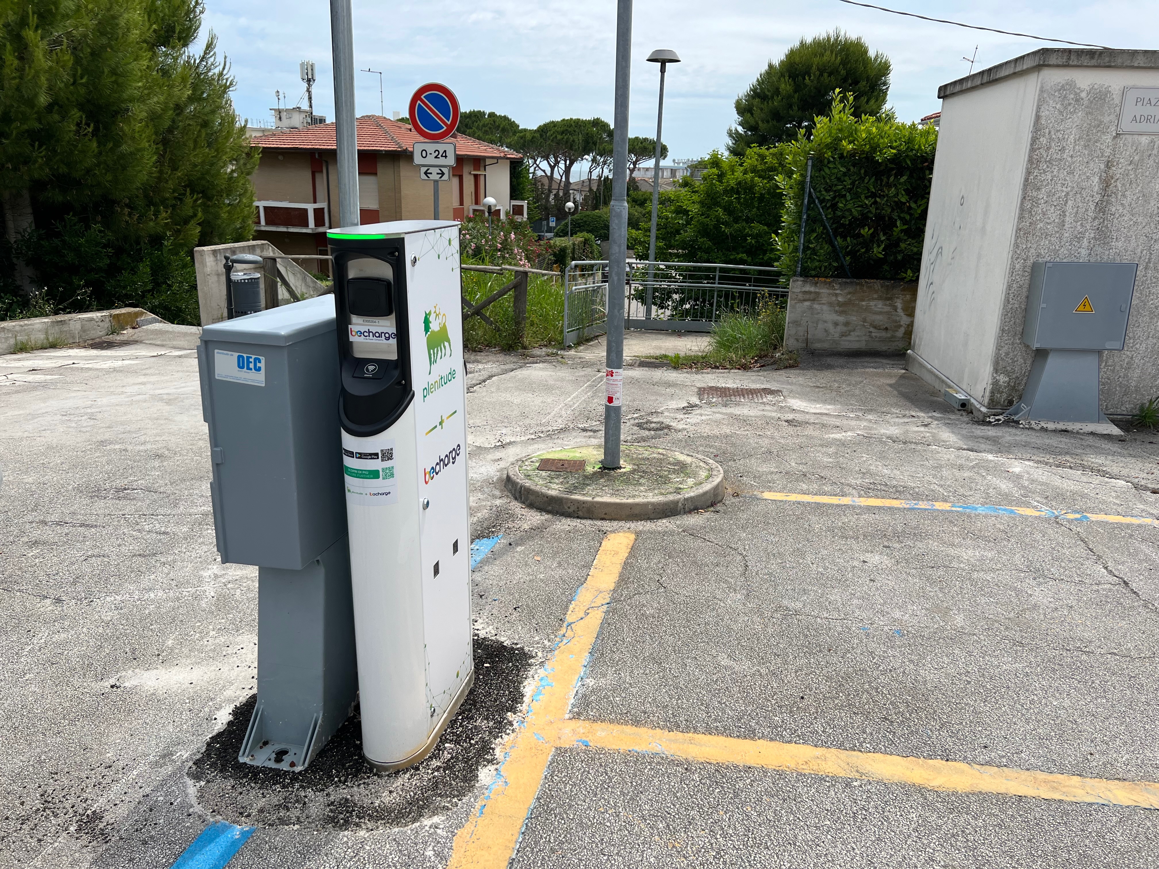 Be Charge - Marcelli Parcheggio Adriatico - Image 1