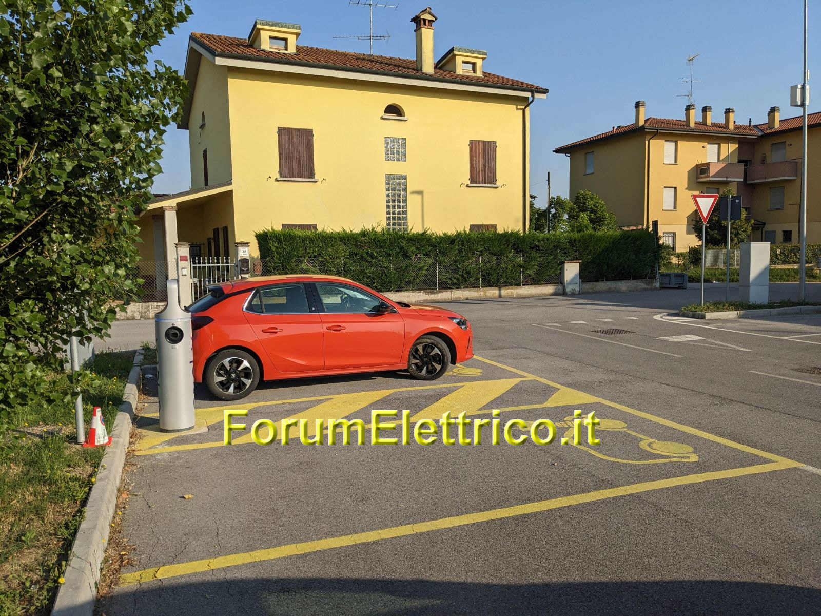 Enel X Way  Crocetta - Image 1