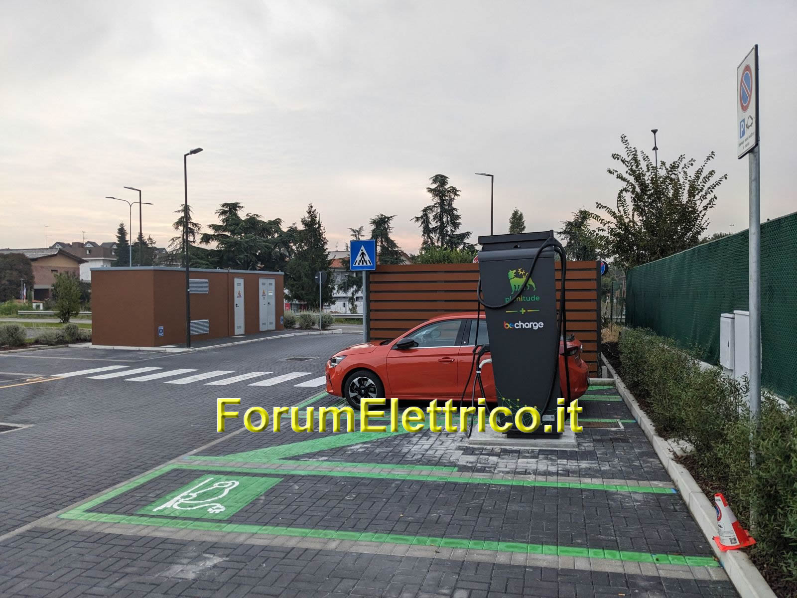 Be Charge McDonald's Casinalbo - Image 1