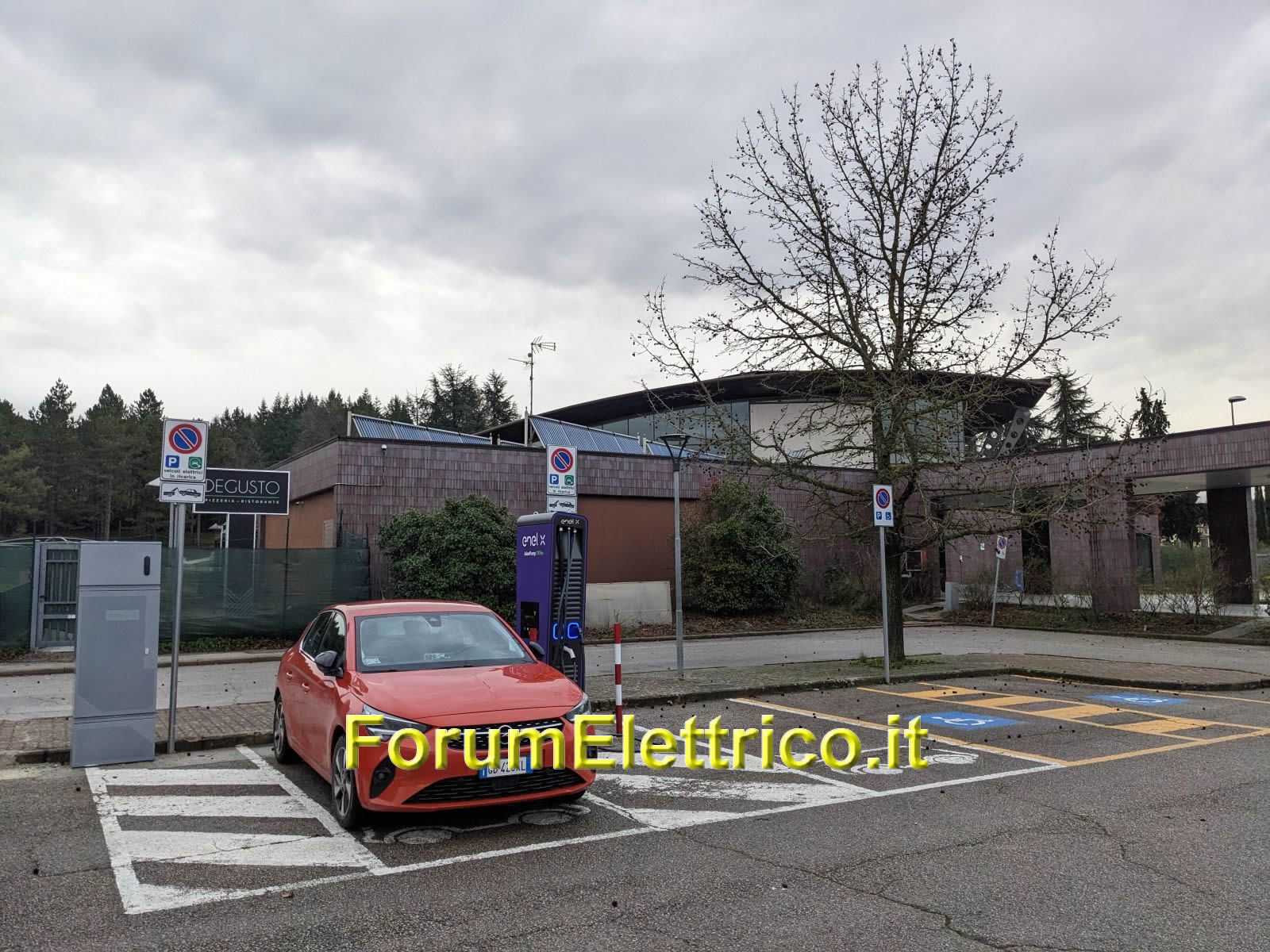Enel X Way Piscina Comunale - Image 1