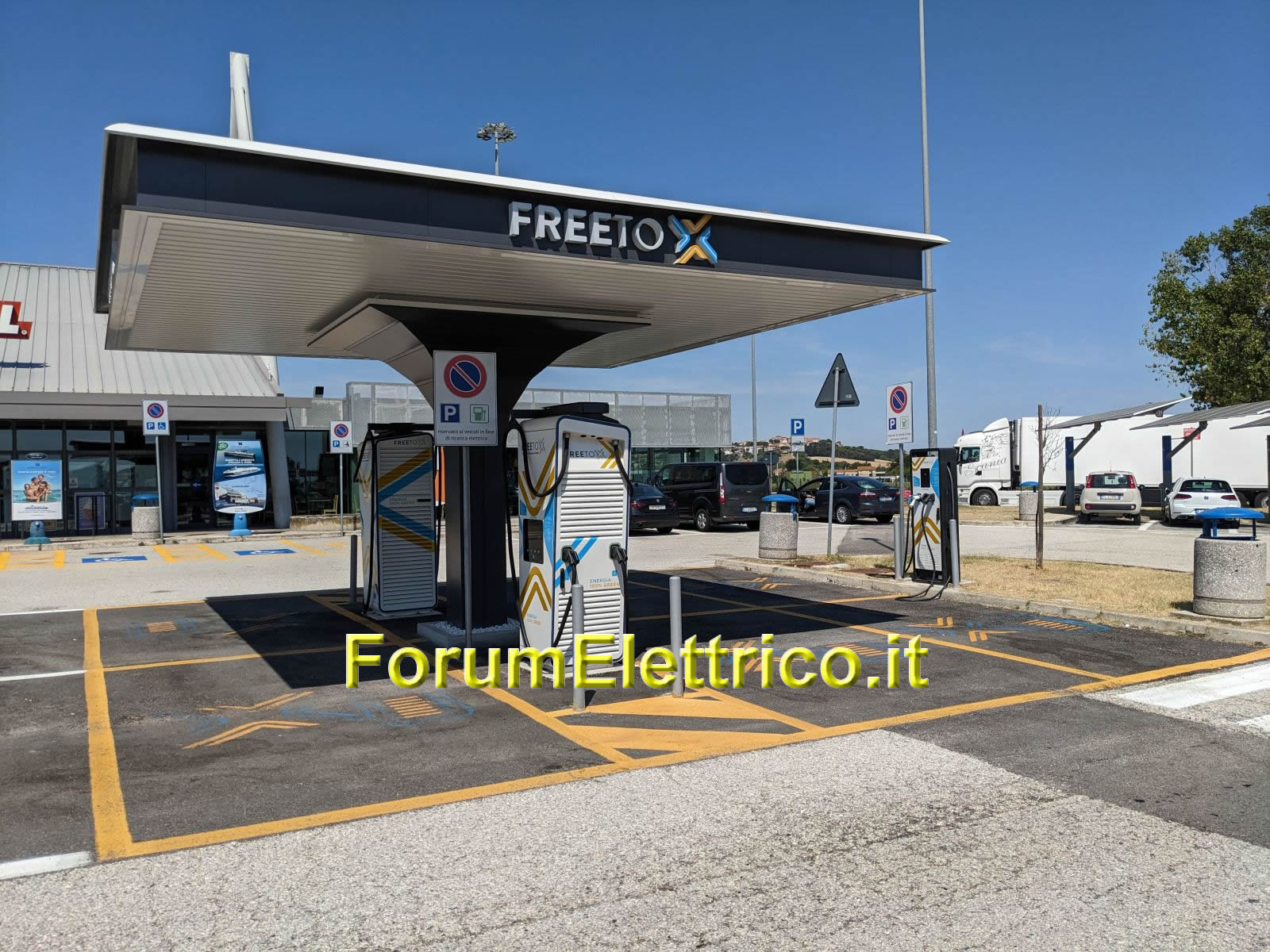 Free To X AdS Esino Ovest - Image 1