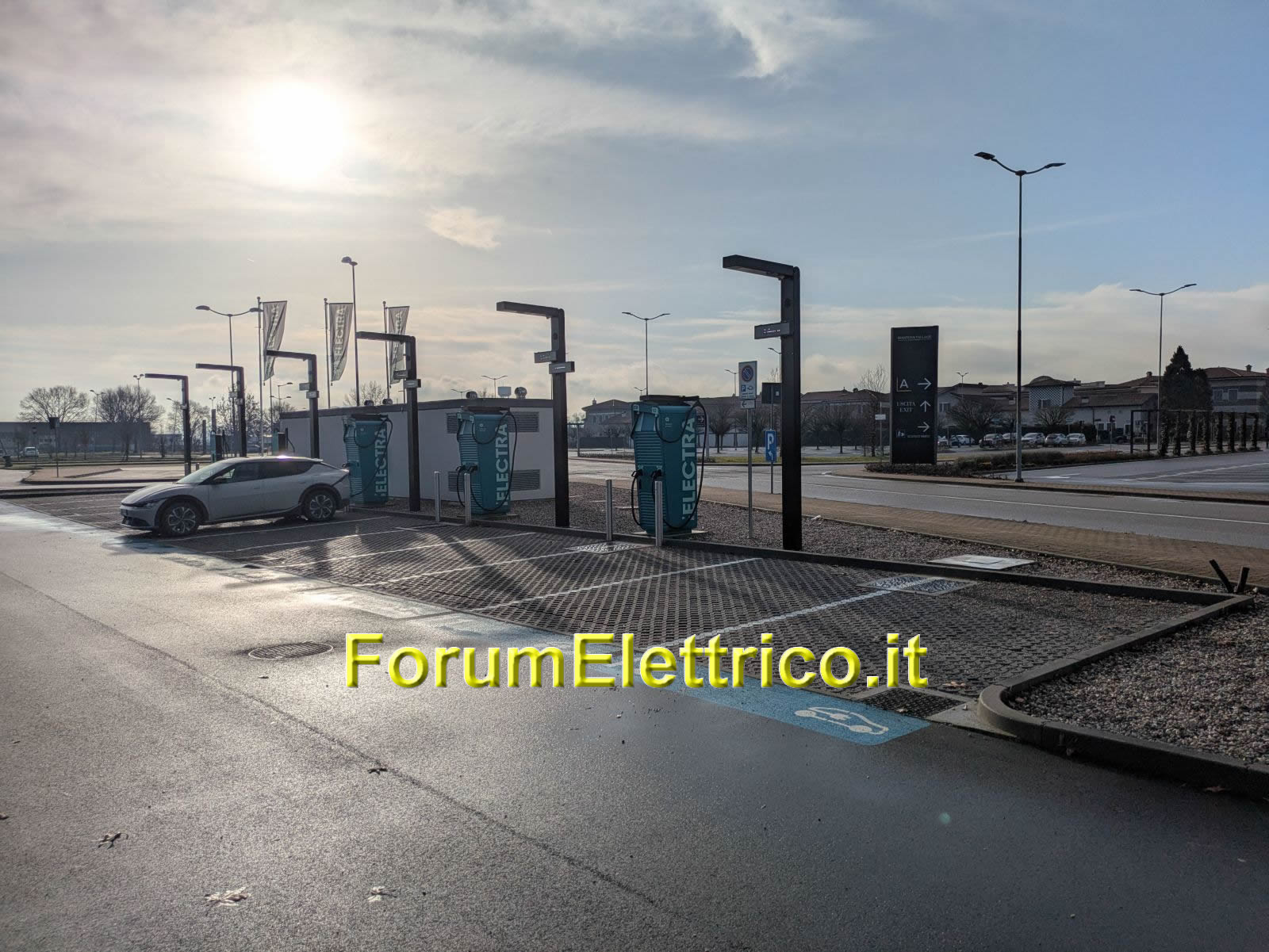 Electra Mantova Village - Image 1