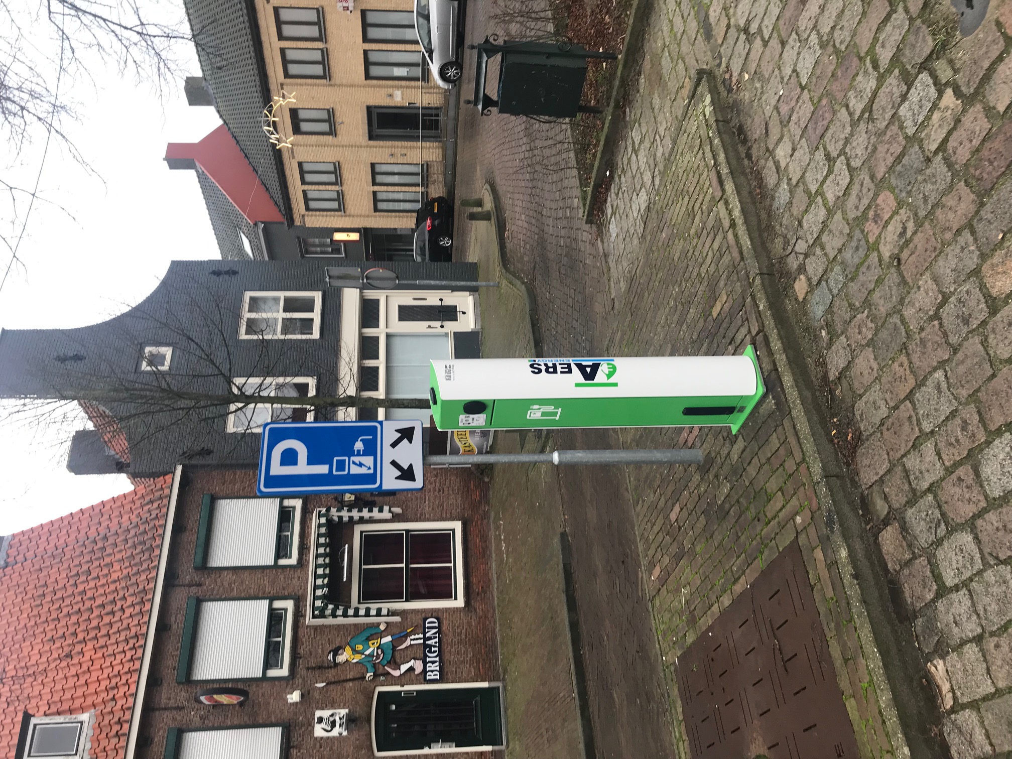 Markt Parkeerplaats, Ijzendijke - Image 1