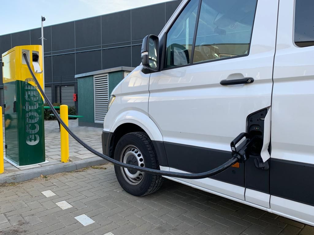 LEAP 24 Fast Charging Station - Almere Transistorstraat - Image 1