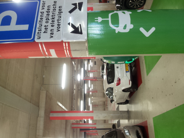 Hospitaalgarage - Image 1