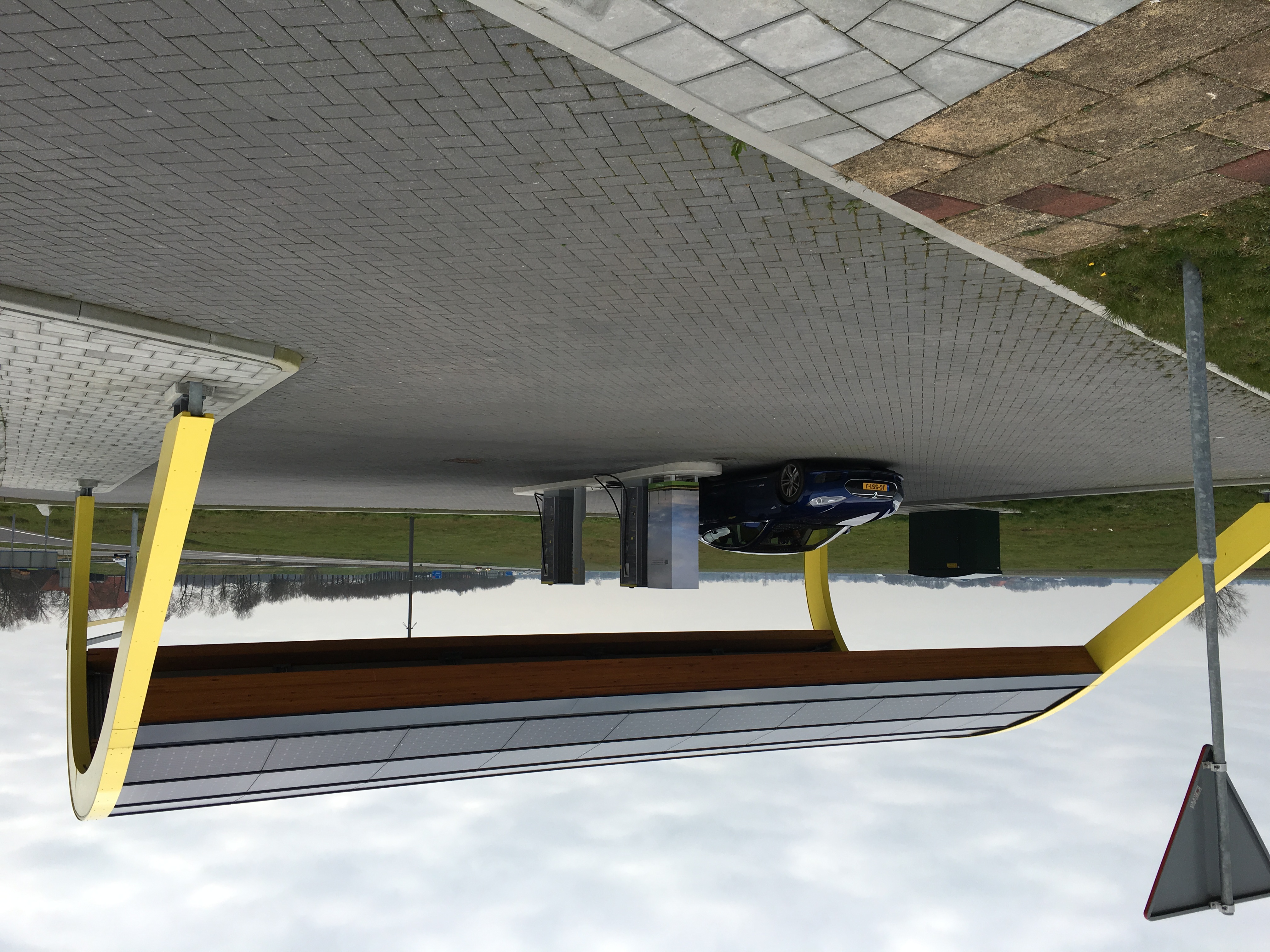 Fastned De Weeren - Image 1