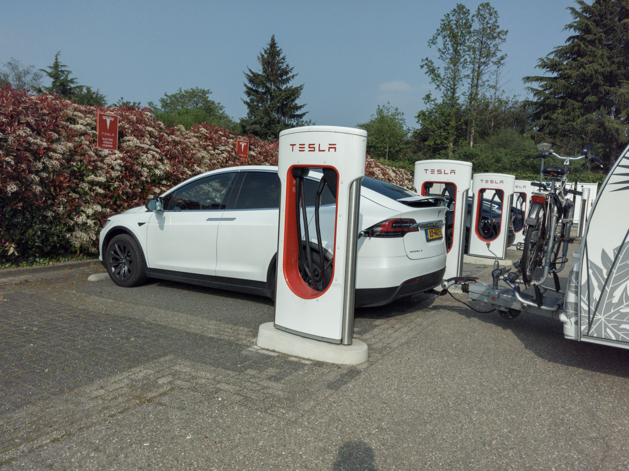 Tesla Supercharger Urmond - Image 1