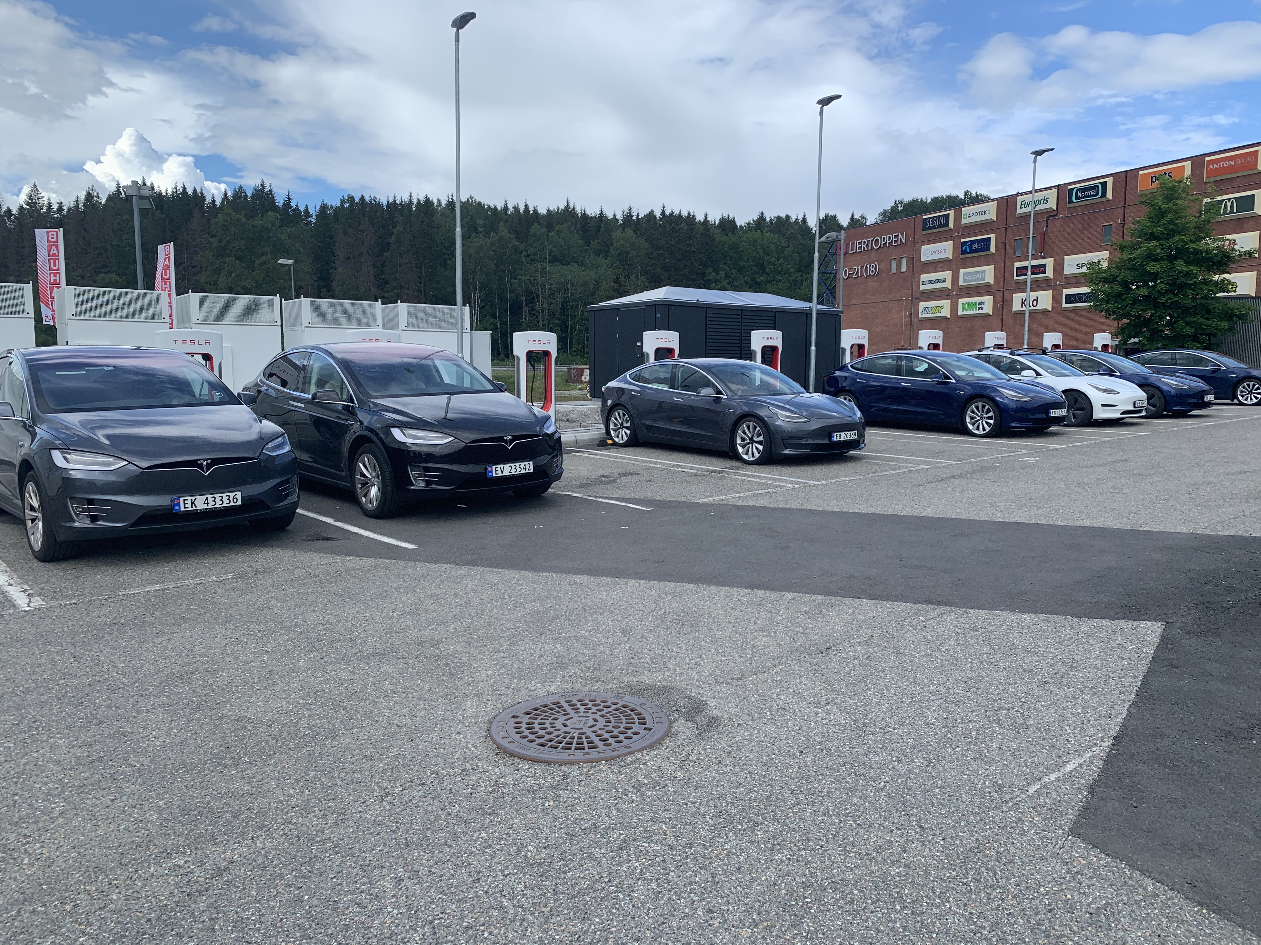 Tesla Supercharger Liertoppen - Image 1