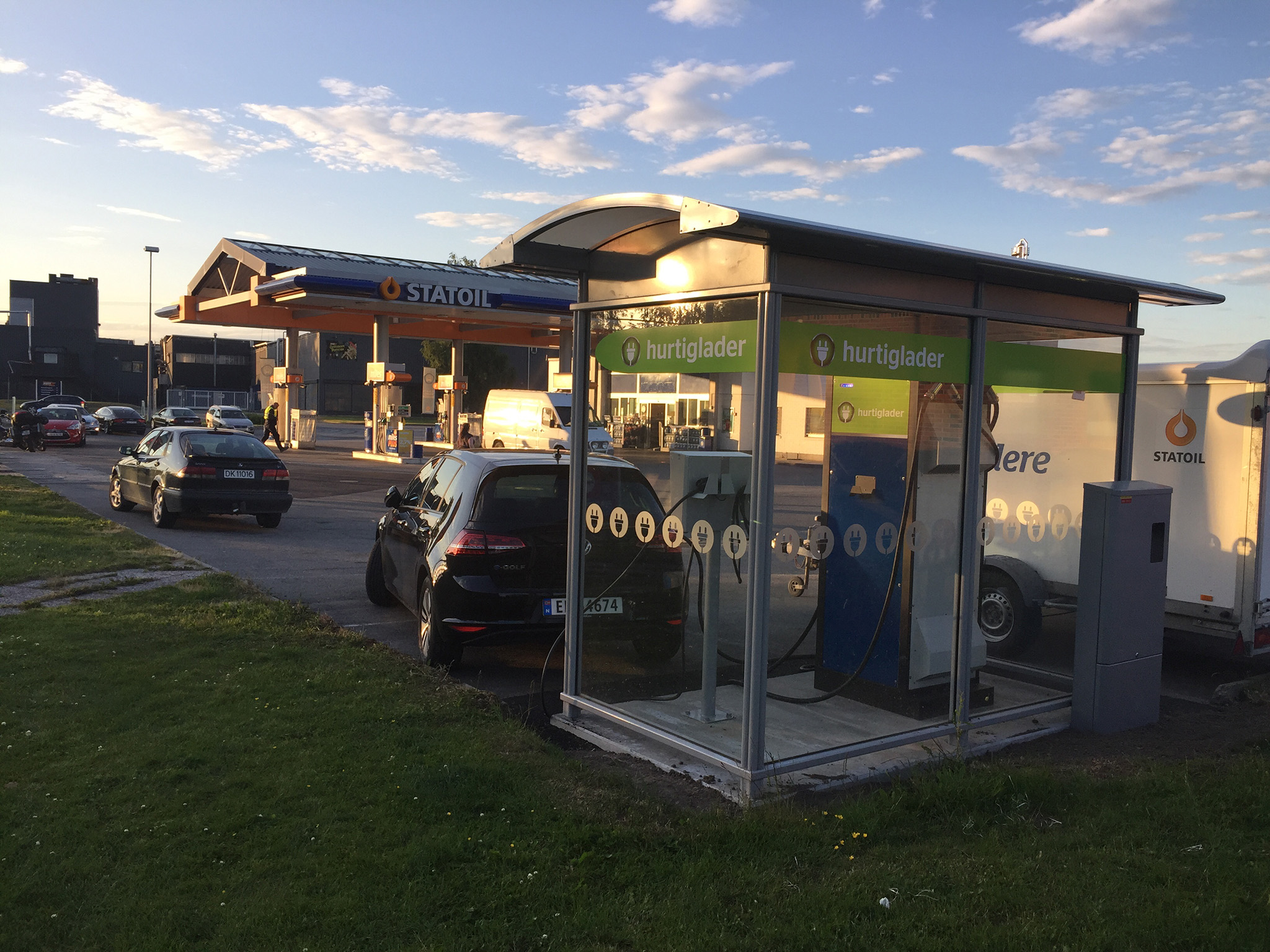 Grønn kontakt Gjøvik hurtigladestasjon - Image 1