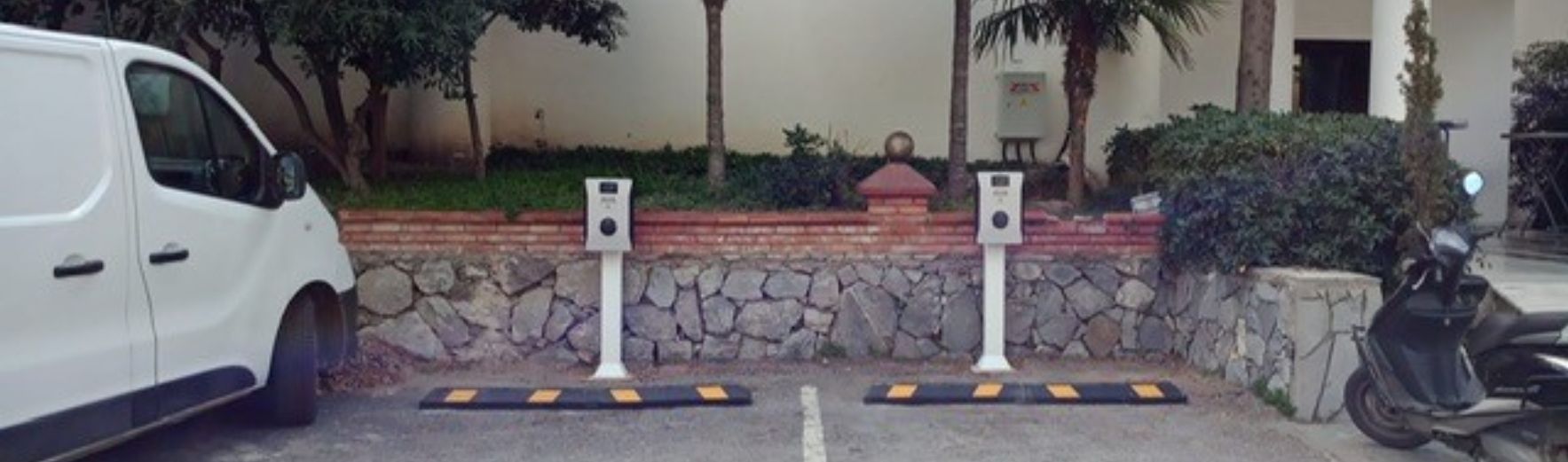 Pine Bay Otel - Image 1